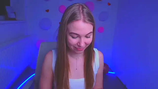 Dana flowers online show from March 3, 2025, 3:09 pm