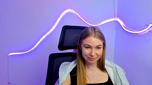 Dana flowers online show from March 20, 2025, 3:25 pm