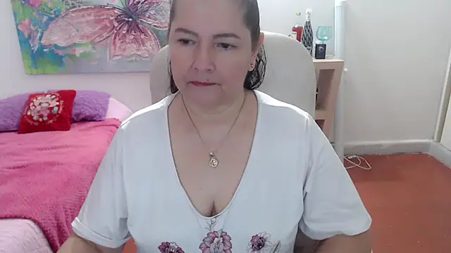 leonela 69 online show from January 13, 2026, 1:11 am