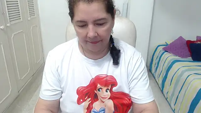 Snapshot of leonela_69 chatting on May 26, 2026, 2:07 am leonela 69 online show from May 26, 2026, 2:07 am