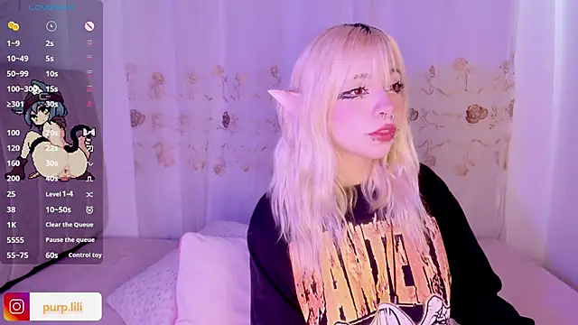 Snapshot of purplelilith3 chatting on May 6, 2026, 5:07 pm purplelilith3 online show from May 6, 2026, 5:07 pm