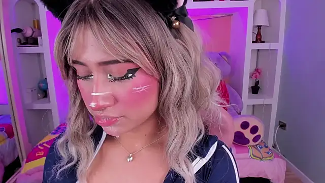 miss   megan online show from April 21, 2026, 2:51 am