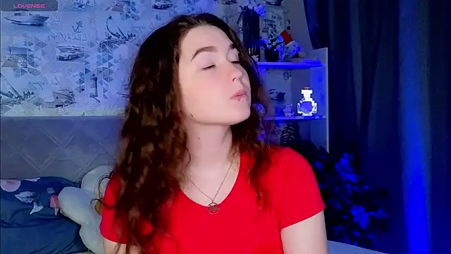 Velvetworld online show from December 4, 2025, 2:37 pm