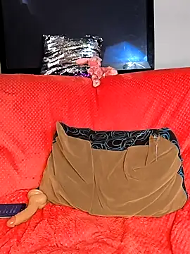 Tiff Doll online show from March 12, 2025, 9:45 pm