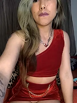 Tiff Doll online show from November 21, 2025, 7:56 pm