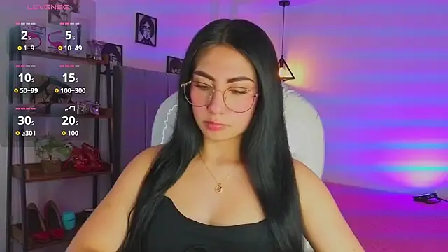 Miller Vanessa  online show from September 23, 2025, 8:34 pm