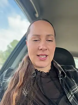 Mona Plus online show from April 22, 2026, 7:44 am