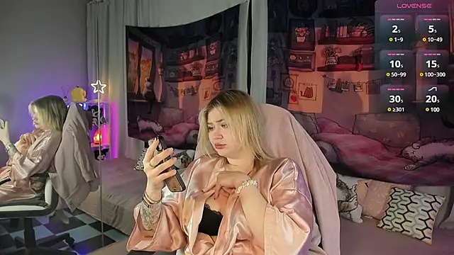 MargoBryan online show from February 28, 2025, 5:59 pm