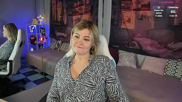 MargoBryan online show from March 10, 2025, 8:45 pm