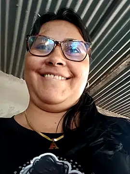 promiscuous-indecent-momm online show from February 18, 2025, 2:06 pm