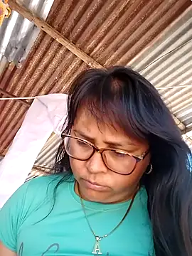 promiscuous-indecent-momm online show from February 20, 2025, 7:52 pm