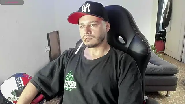 Snapshot of ragnar_lothbrok777 chatting on September 22, 2025, 10:12 pm ragnar lothbrok777 online show from September 22, 2025, 10:12 pm