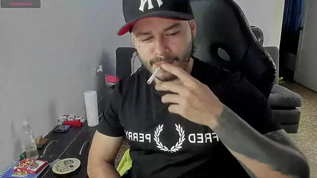 Snapshot of ragnar_lothbrok777 chatting on December 14, 2025, 8:57 pm ragnar lothbrok777 online show from December 14, 2025, 8:57 pm