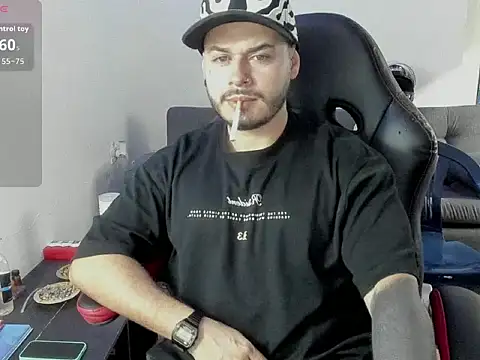 Snapshot of ragnar_lothbrok777 chatting on February 5, 2026, 9:41 pm ragnar lothbrok777 online show from February 5, 2026, 9:41 pm