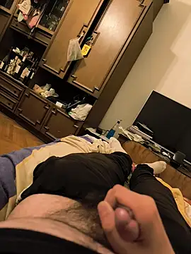 xxxdeo online show from April 18, 2026, 8:09 pm