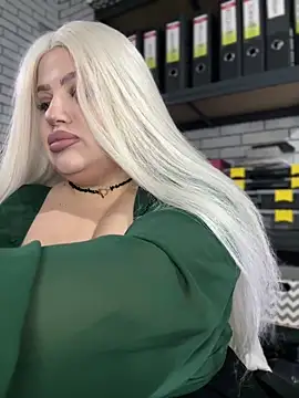 Eliaden online show from October 10, 2025, 2:43 am