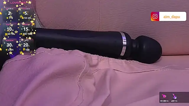 LUDO KITTY TAY online show from March 22, 2025, 9:13 am