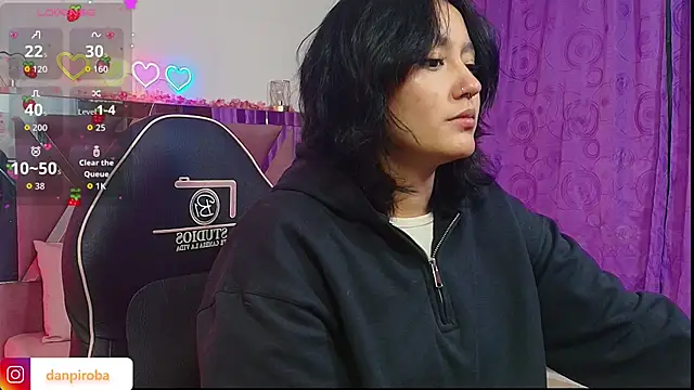 LUDO KITTY TAY online show from September 15, 2025, 3:17 am