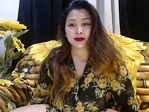 Snapshot of UrSweetClassyPinay chatting on December 22, 2025, 10:56 am UrSweetClassyPinay online show from December 22, 2025, 10:56 am