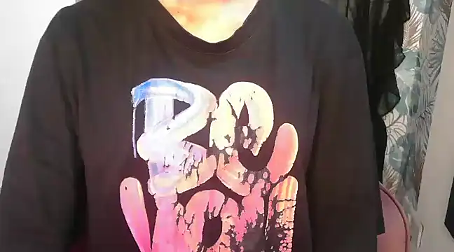 jenifermedow online show from March 1, 2025, 4:37 am