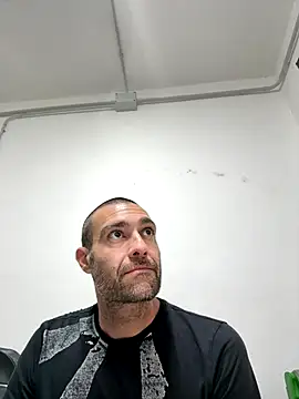 Snapshot of Jackcazzone_82 chatting on October 11, 2025, 9:02 pm Jackcazzone 82 online show from October 11, 2025, 9:02 pm