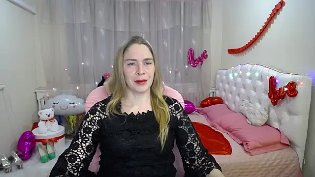 TessaDaybreak online show from March 5, 2025, 1:17 pm