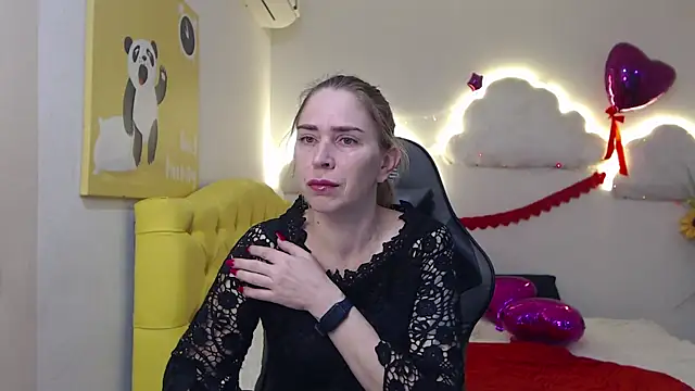 TessaDaybreak online show from March 16, 2025, 7:26 am