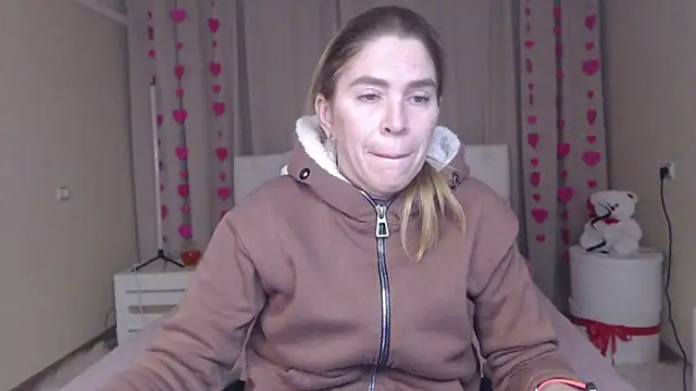 TessaDaybreak online show from February 6, 2026, 7:23 am