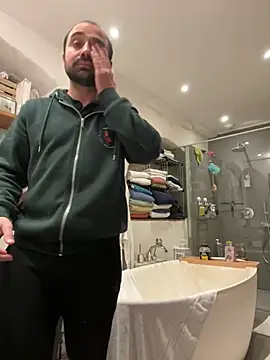 morfeoX online show from February 21, 2025, 9:00 pm