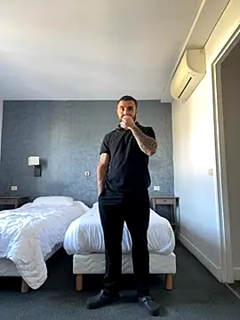 morfeoX online show from September 17, 2025, 9:22 am