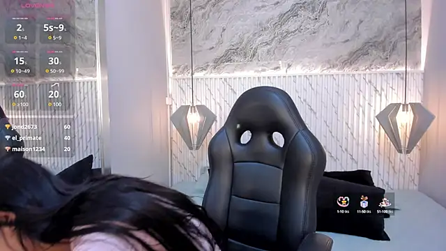 lucelly 15 online show from March 7, 2025, 2:56 pm