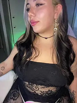  ivyginger online show from April 23, 2026, 11:40 pm