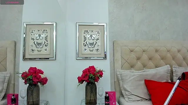 KimberlyBigBoobs online show from April 23, 2026, 10:34 pm