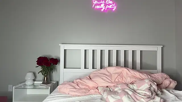 meggsworld online show from February 26, 2025, 11:59 pm