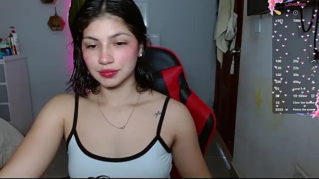 Violett 11 online show from March 7, 2026, 7:22 pm