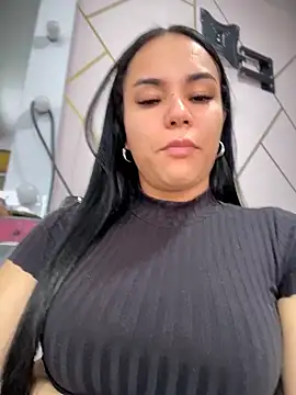 Naatalia online show from February 21, 2026, 5:03 pm