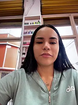 Snapshot of Naatalia chatting on April 28, 2026, 8:58 pm Naatalia online show from April 28, 2026, 8:58 pm
