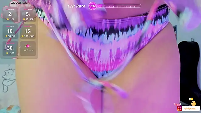 Naoko 7w7 online show from September 17, 2025, 10:11 pm