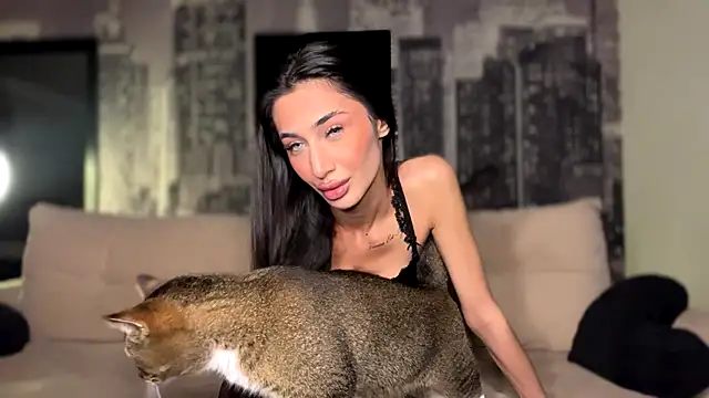 alissadreams online show from September 17, 2025, 3:46 pm