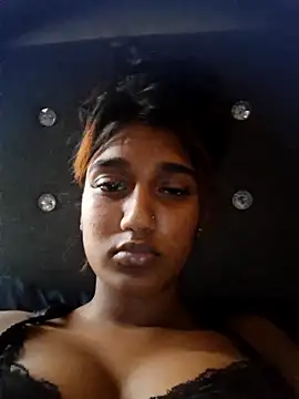 indianpink lips online show from May 1, 2026, 11:59 am