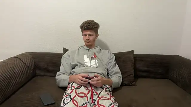 greekmythics online show from April 15, 2026, 11:17 am