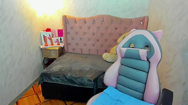 Lianngrace online show from September 11, 2025, 1:55 pm