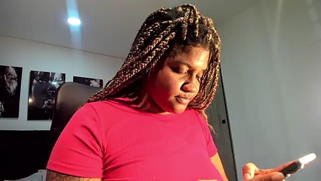 ZahraRose online show from September 8, 2025, 8:30 pm