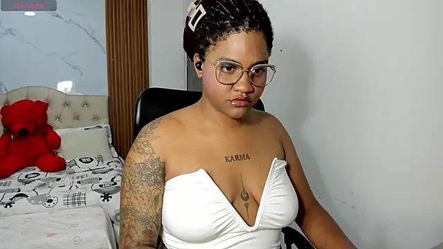 ZahraRose online show from March 23, 2026, 8:46 pm