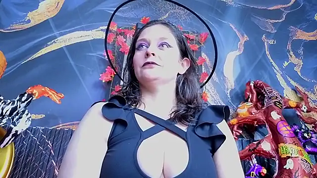 Snapshot of AmandaKovich chatting on October 30, 2025, 7:36 pm AmandaKovich online show from October 30, 2025, 7:36 pm