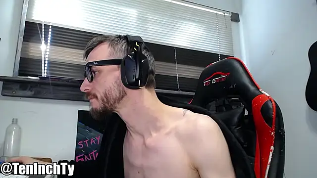 teninchty online show from February 19, 2026, 8:05 pm