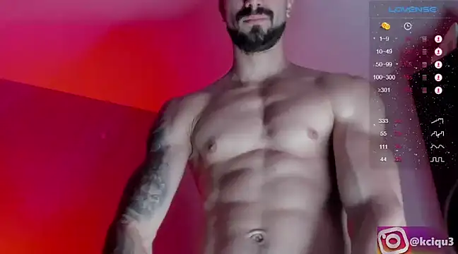 K cique online show from March 3, 2025, 10:52 pm