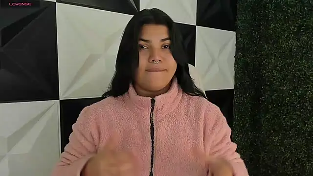 melany rouse18 online show from November 30, 2025, 12:25 am