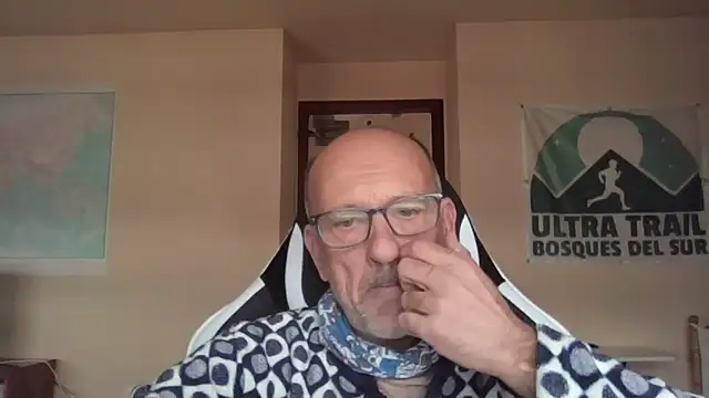 llopaco online show from December 14, 2025, 11:59 am