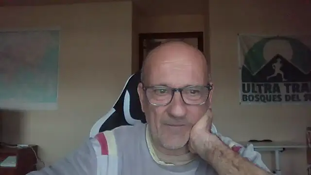 llopaco online show from April 13, 2026, 6:35 pm